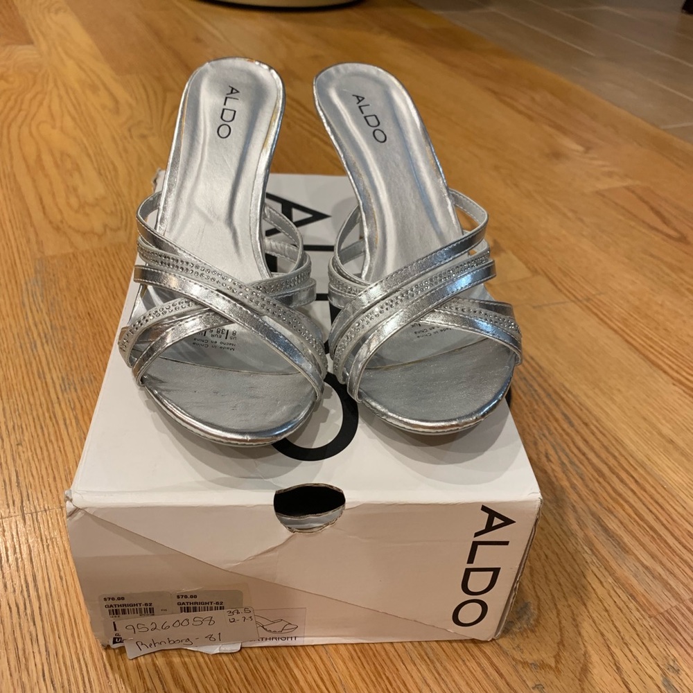ALDO GATHRIGHT New Size 8.5